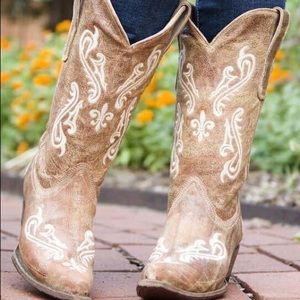 Like New Corral Cortez Fleur de Lis cowgirl boots